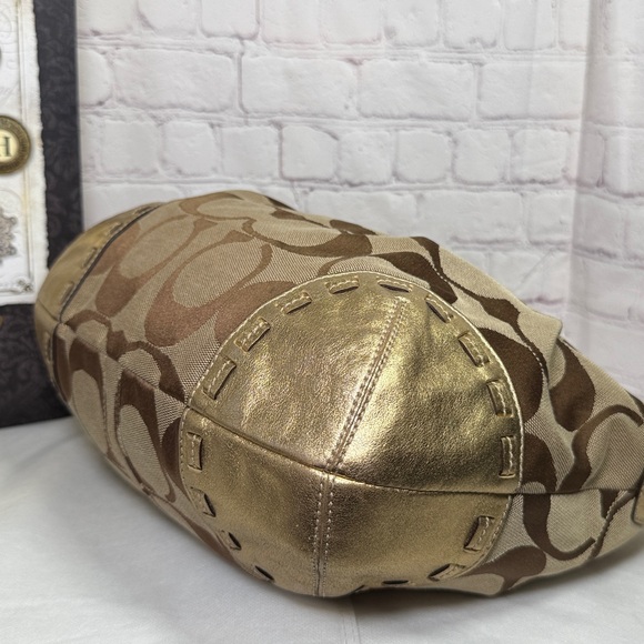 Coach Ergo Signature Jacquard Pleated Brown Canvas Hobo Metallic C0882-12227 - Picture 11 of 16